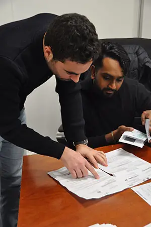 Equipe d'Apis Paris - Révision de contrat de commercialisation